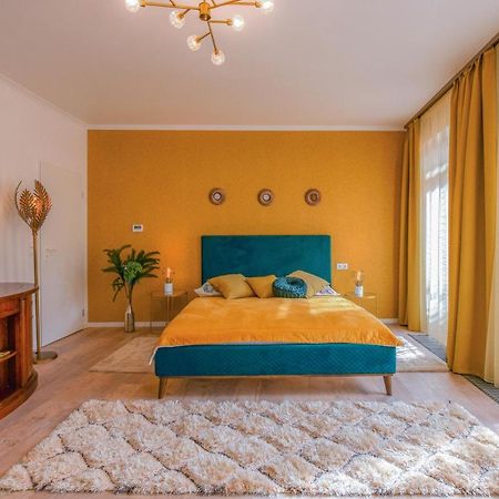 Königin Apartman Pécs Exterior foto